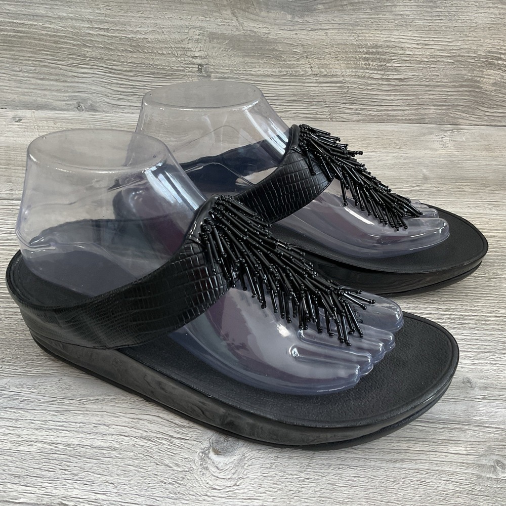 FitFlop Cha Cha Black Patent leather Beaded Wedge Sandals 336-001 Women's Size 7